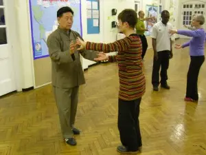 Master Chen Xiaowang makes corrections